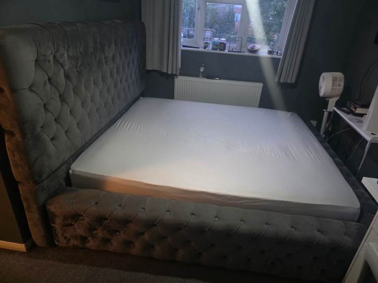 Super King Grey Velvet Bed Frame & Mattress – Almost New
