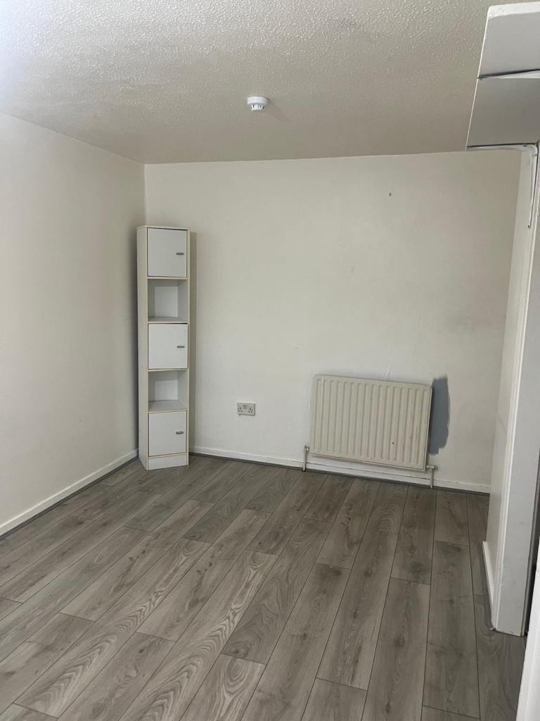 Double Rooms – CB4 – £700 PCM – All Bills Included
