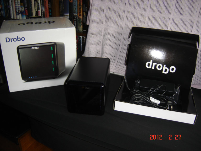 DROBO FOUR  3RD GENERATION