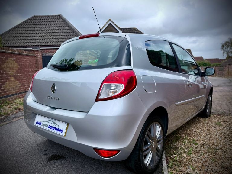 🚗 🚘 🅻🅾🅾🅺 RENAULT CLIO TOMTOM DYNAMIQUE 🔰LOW MILES! POPULAR WITH NEW DRIVERS 🔰