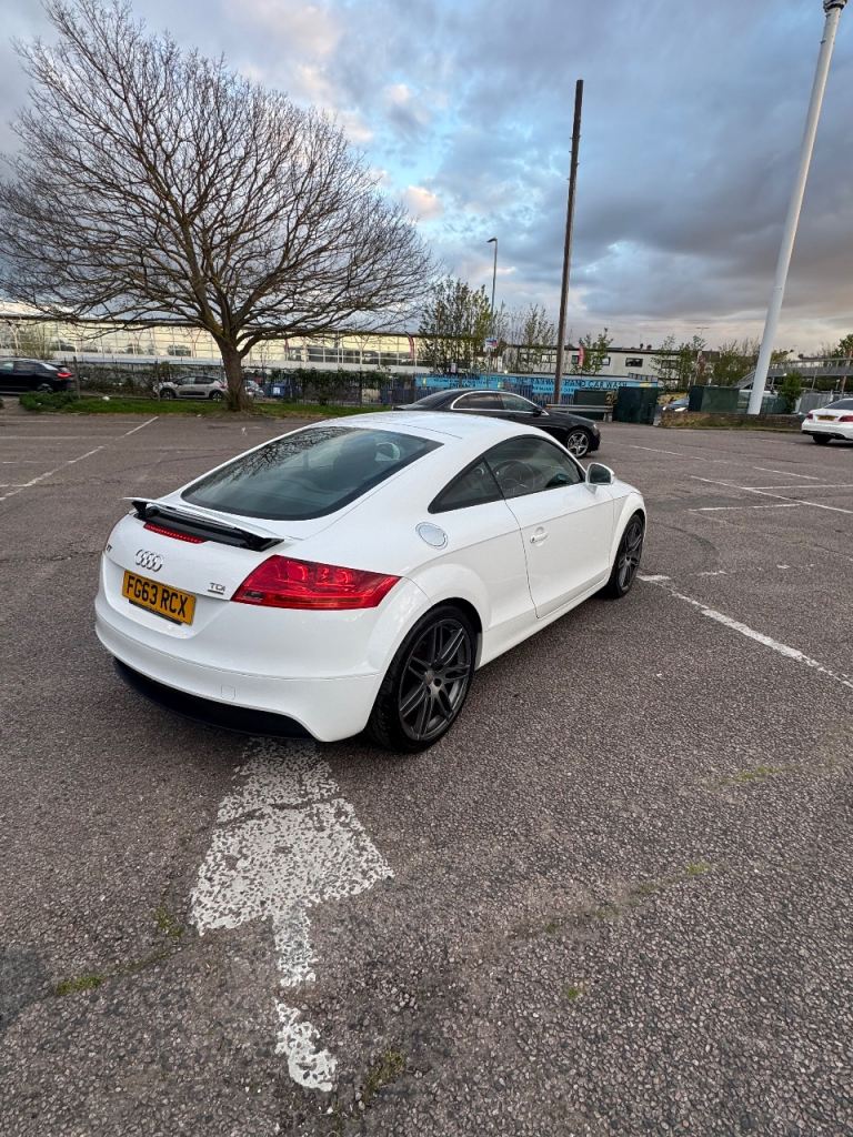 Audi, TT, Coupe, 2013, Manual, 1968 (cc), 2 doors