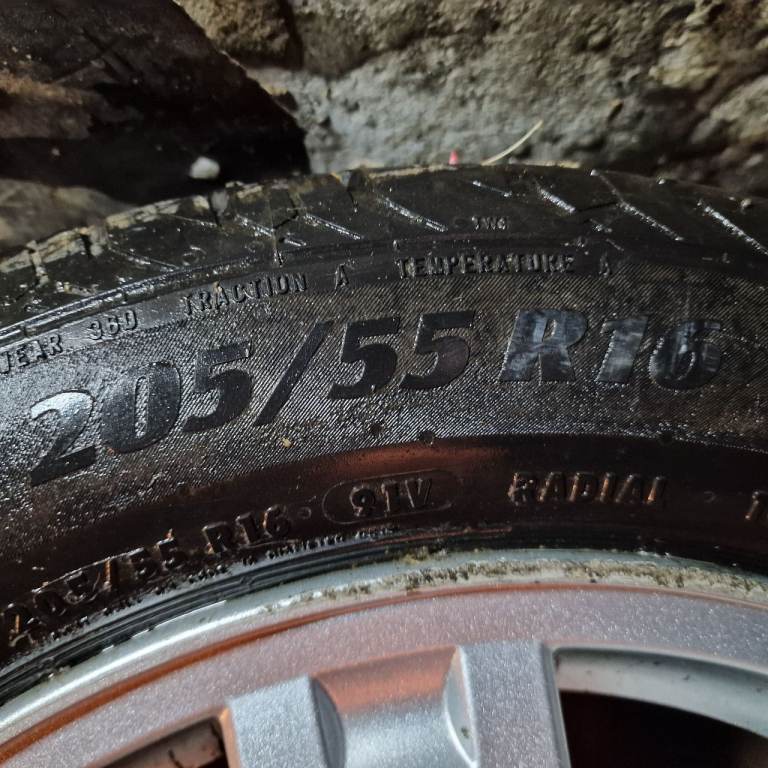 17 inch Wheel for Ford Mondeo Zetec 2006 with brand new tyre