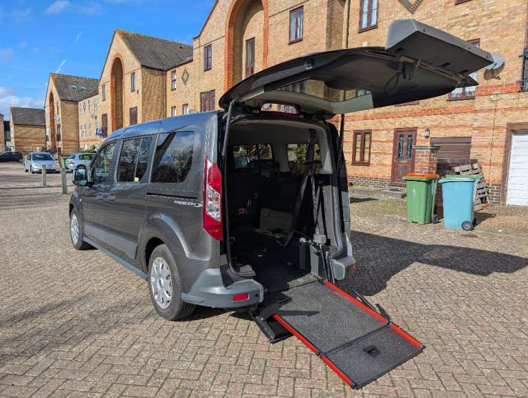 WAV, Ford, GRAND TOURNEO CONNECT, MPV, 2018, Manual, 1498 (cc), 5 Seat