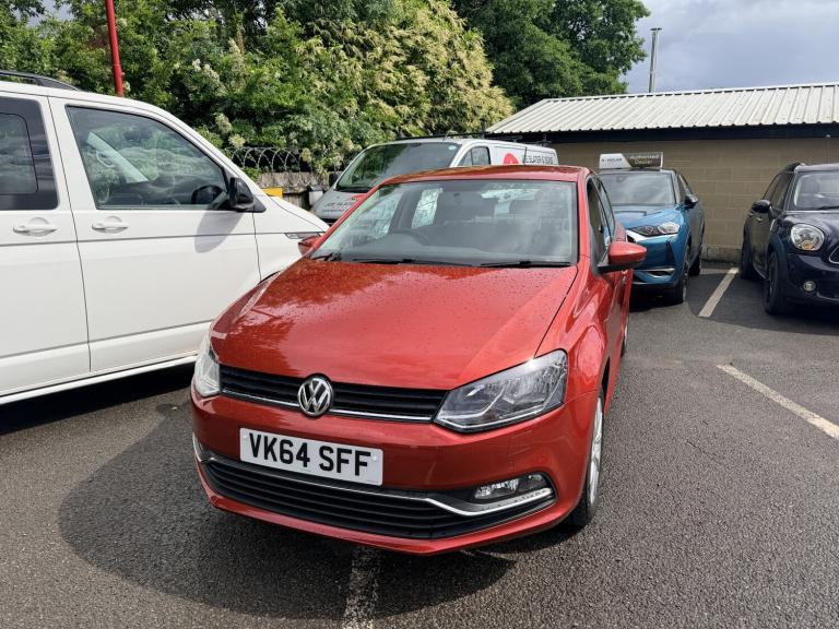 VOLKSWAGEN POLO 1.0 BlueMotion Tech SE Red Manual Petrol 2014