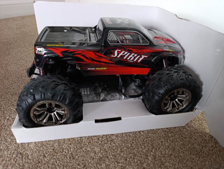 Radio-controlled car