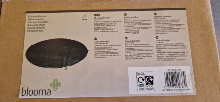 8ft trampoline cover (brand new)