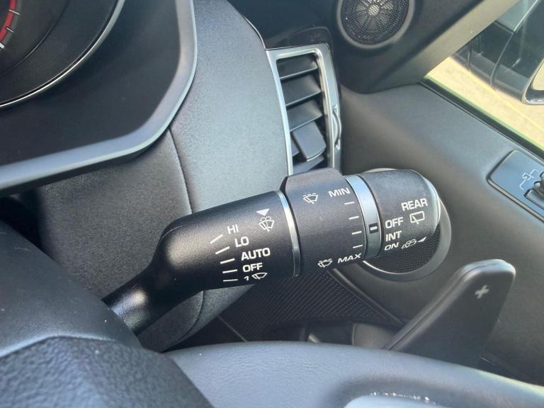 2017 Land Rover Discovery 2.0 SD4 SE 5dr Auto ESTATE DIESEL Automatic