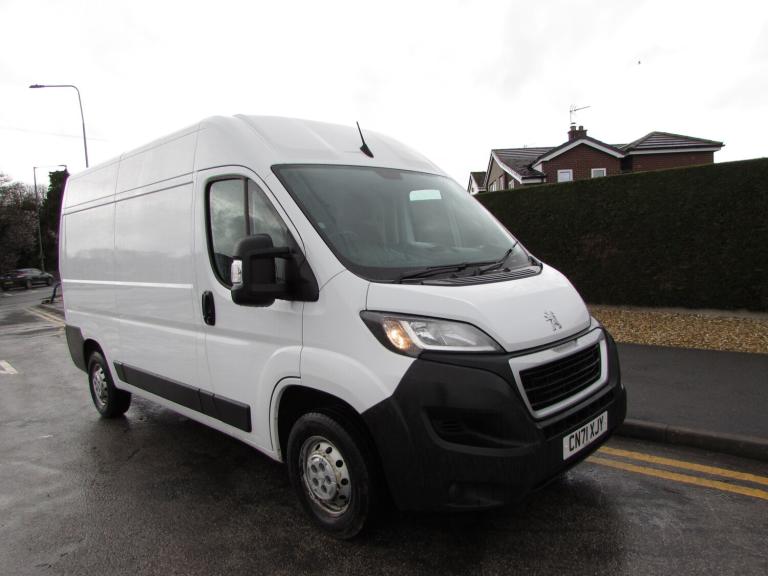2021 Peugeot Boxer 2.2 BlueHDi H2 Professional Van 140ps PANEL VAN Diesel Manual