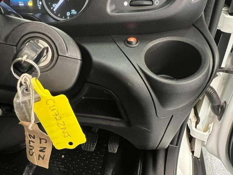 2022 Iveco Daily 2.3 Chassis Cab 3000 WB CHASSIS CAB DIESEL Manual