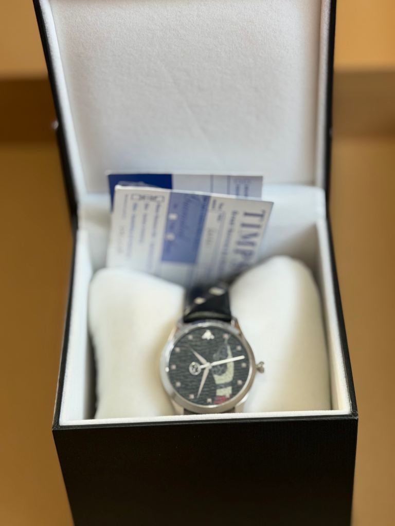 Gucci Dive Snake Motif Watch - Black, Good Condition