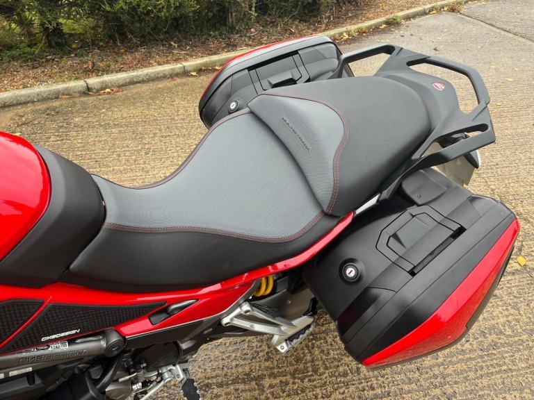 2019 69 DUCATI MULTISTRADA 1260 S DVT HIGH SPEC TOURER ADVENTURE HISTORY PANNIER