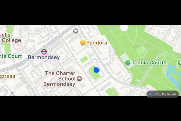 1 bedroom flat in Southwark Park Road, London, SE16 (1 bed) (#2743741)