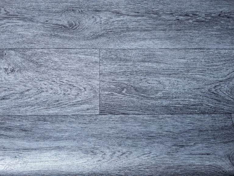 Vinyl flooring 