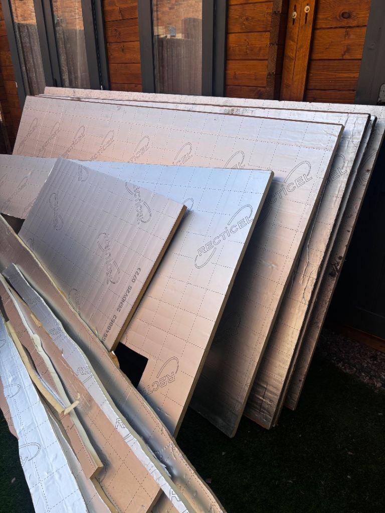 25mm Recticel GP Insulation Boards (1200x2400mm) – 2.88m2 X4 With Off Cuts