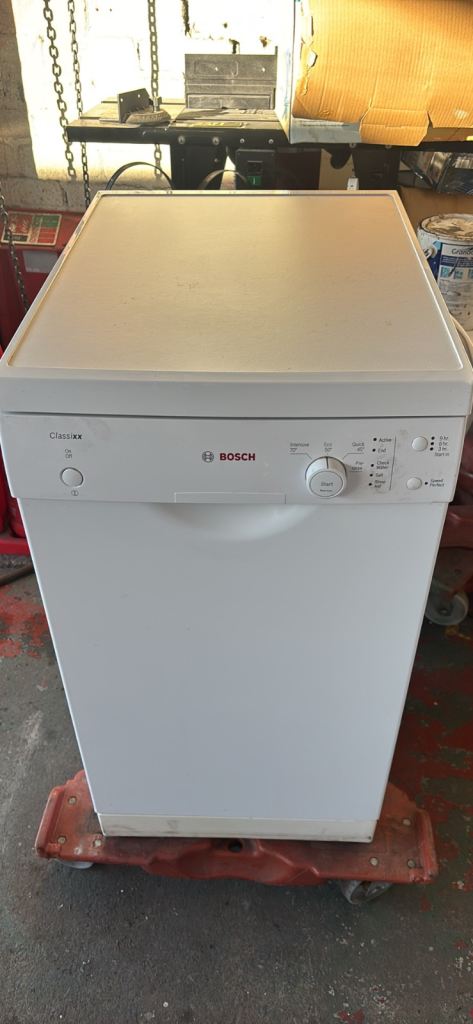 Bosch slimline dishwasher 