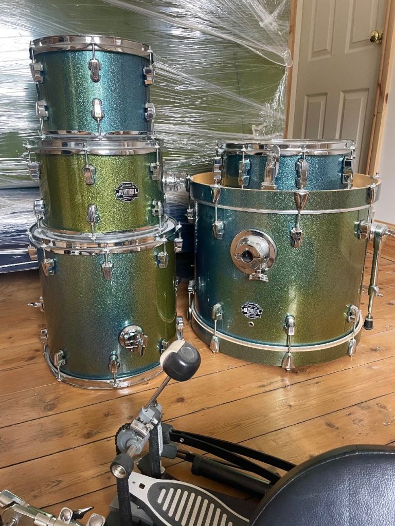 Ludwig Element Series Drum Kit – 5 Piece – Green/Blue Sparkle – Remo Heads – Paiste PST8 Hat