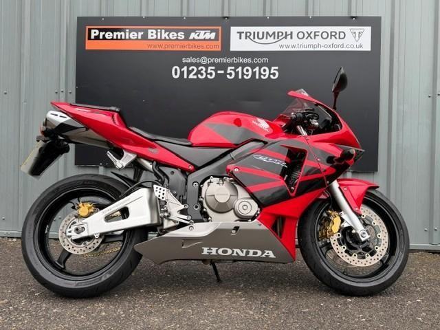 Stunning 2004/04 CBR600RR Motorcycle 