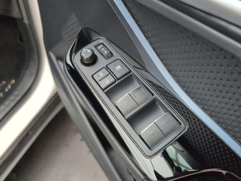 2020 Toyota C-HR 1.8 VVT-h Design SUV 5dr Petrol Hybrid CVT Euro 6 (s/s) (122 ps) - SAT NAV, HATC...