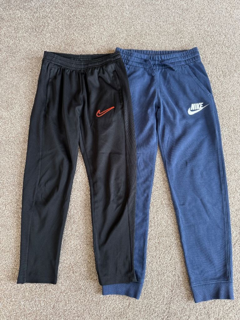 Kids size small Nike bundle