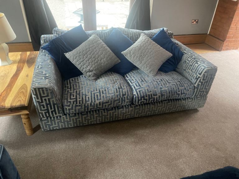 2 seater sofa 