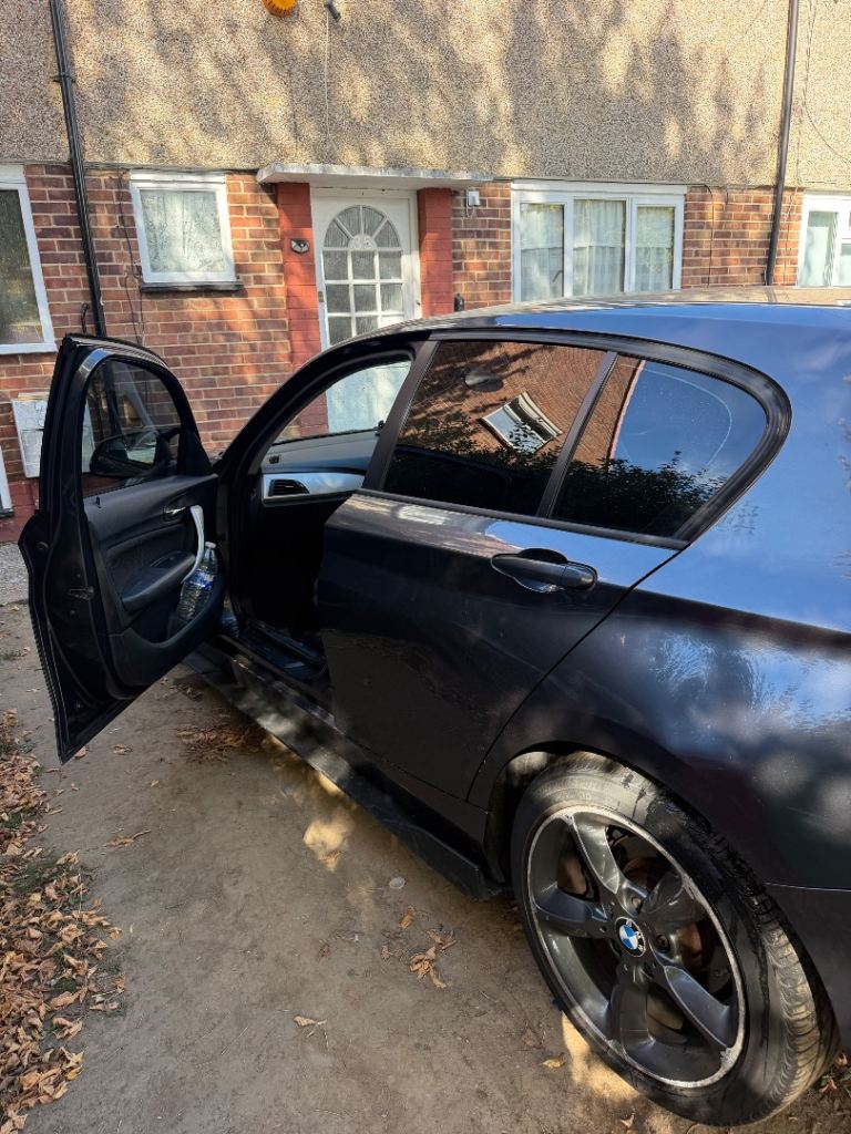 BMW, 1 SERIES, Hatchback, 2011, Manual, 1598 (cc), 5 doors