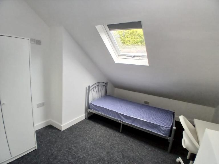 🏠 NEW TO THE MARKET – ROOMS AVAILABLE NOW IN NOTTINGHAM NG7