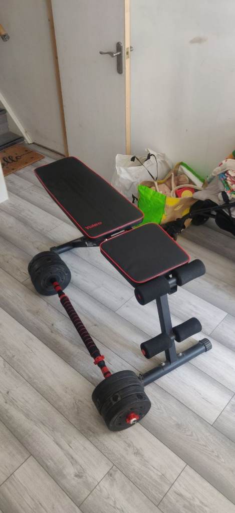 Adjustable Weight Bench & Barbell Set – Good Condition
