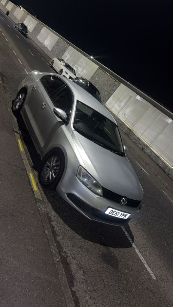 Volkswagen, JETTA, Saloon, 2011, Manual, 1598 (cc), 4 doors