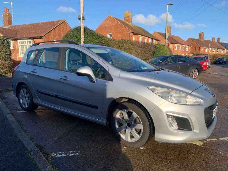 Peugeot, 308, Estate, 2013, Manual, 1560 (cc), 5 doors