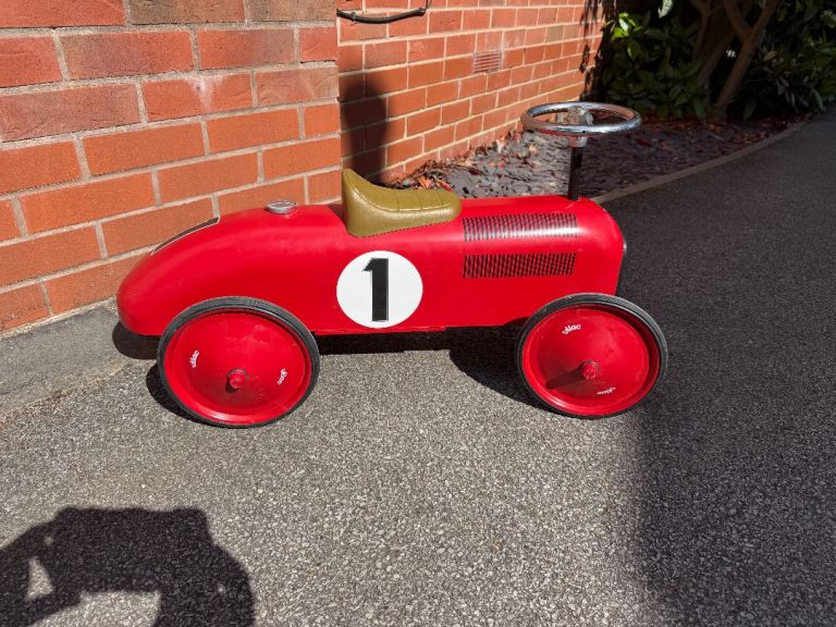 Collectable Mini Classic Car no.1 RRP110