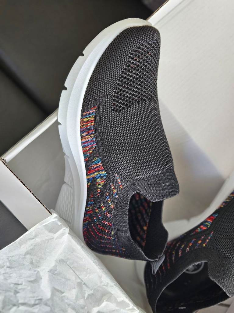 Urban Jacks Size 6 Trainer