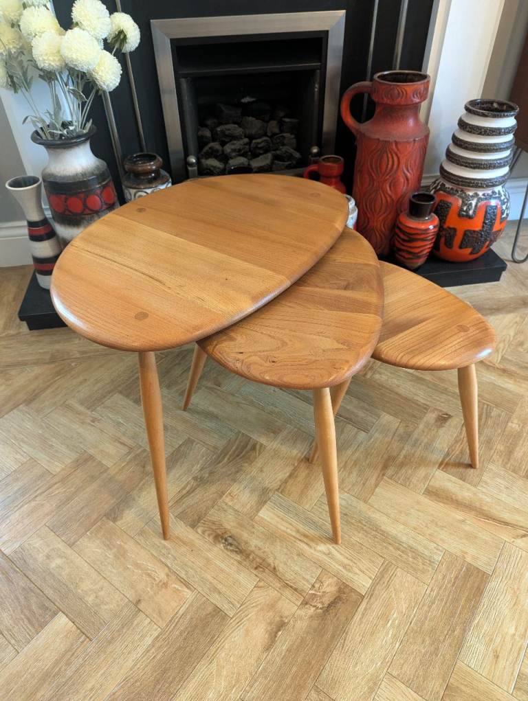 ❤️ Lovely Ercol Pebble Nest of Tables (Model 354) Vintage Blue Label