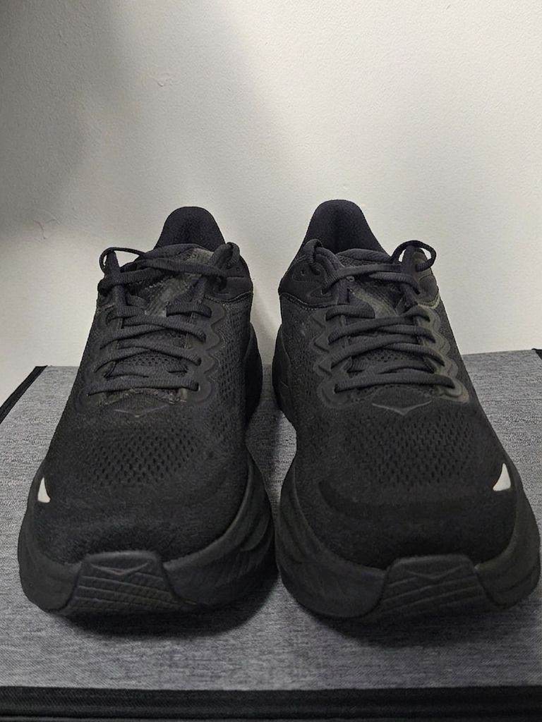 Like NEW HOKA Bondi 9 Black Trainers UK 12