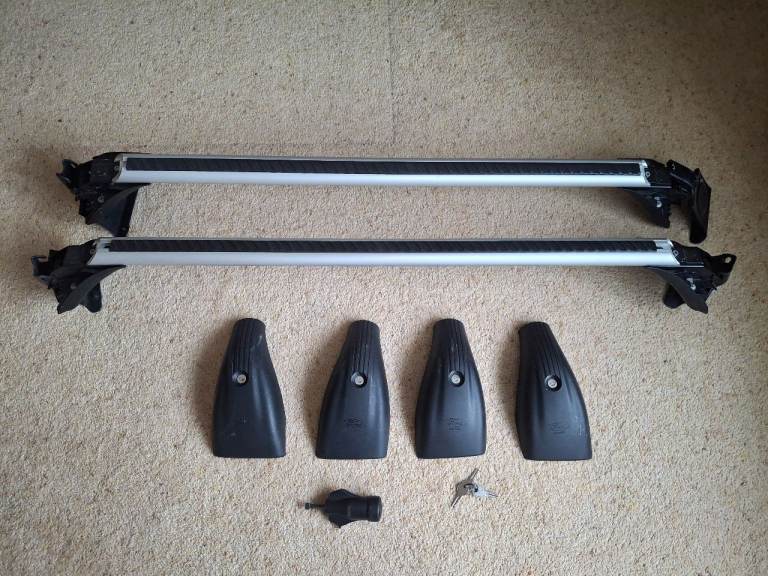 Genuine Ford Focus Mk 3 hatchback roof rack