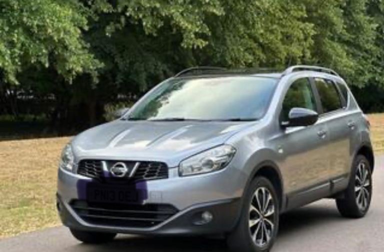 Nissan, QASHQAI, Hatchback, 2013, Manual, 1461 (cc), 5 doors