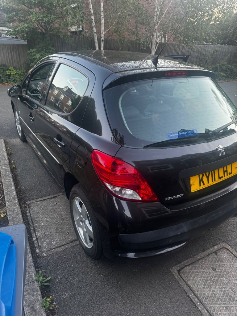 Peugeot, 207, Hatchback, 2011, Manual, 1398 (cc), 5 doors