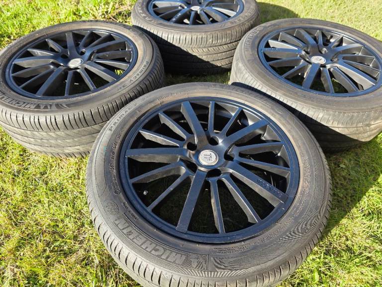 18" ALLOY WHEELS for VW T5, VW T6 lighter van in perfect condition and with good tyres 235/50 R18.