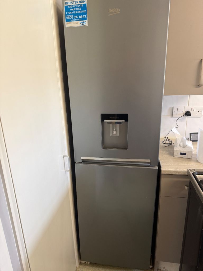 Beko Fridge Freezer with Water Dispenser – Silver, Good Condition