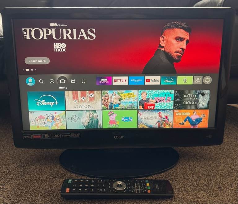 ++ Logik 22 Inch HD LCD TV Built In DVD Player (Not Smart) ++