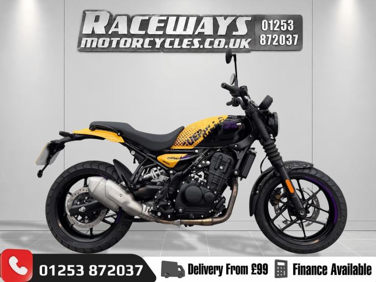 ROYAL ENFIELD GUERRILLA 450 2025 25 REG 832 MILES BLACK USED MOTORCYCLE 452CC
