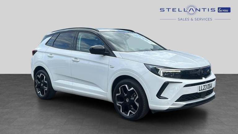 2023 Vauxhall Grandland 1.2 Turbo Ultimate SUV 5dr Petrol Auto Euro 6 (s/s) (130 ps) SUV Petrol A...