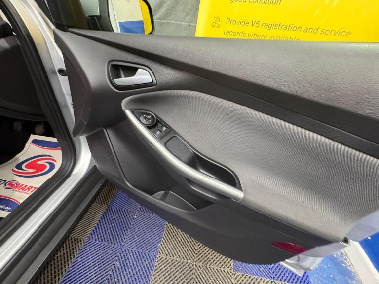 2014 Ford Focus 1.6 TDCi 115 Edge 5dr HATCHBACK DIESEL Manual