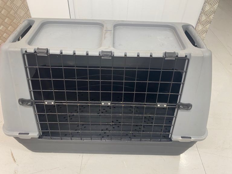 Medium Dog Pet Carrier 