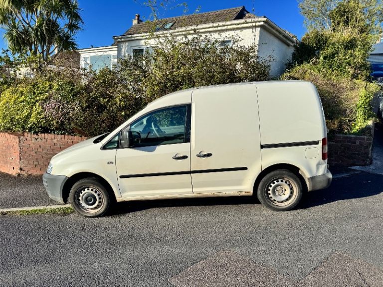 VW Caddy Van