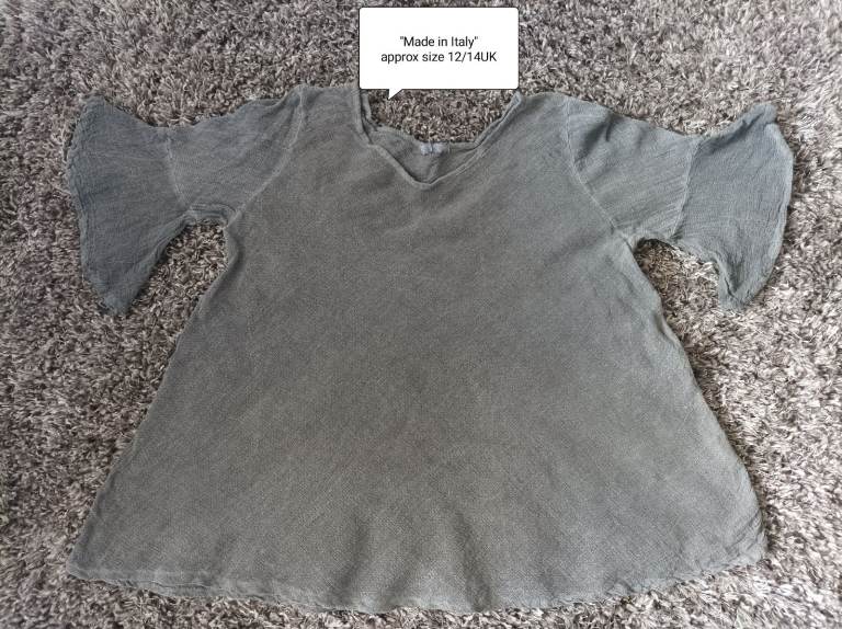 Size 12/14UK approx grey linen/cotton blend loose weave Made in Italy brand loose fit top £2