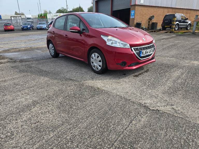 Peugeot, 208, Hatchback, 2014, Manual, 1199 (cc), 5 doors