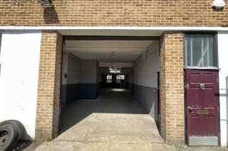 Freehold Investment Warehouse for Sale - 1629 SQFT