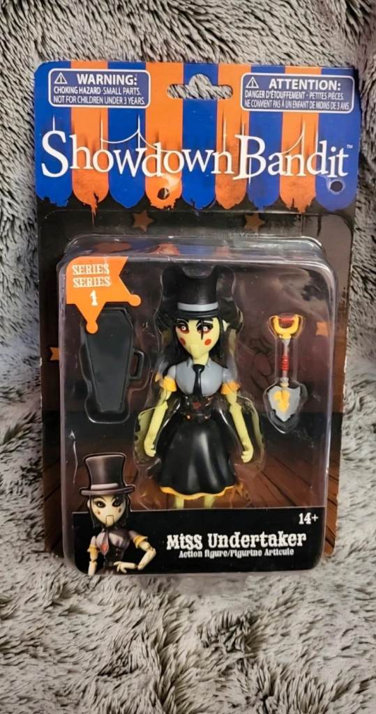 Showdown Bandit Miss Undertaker Figure