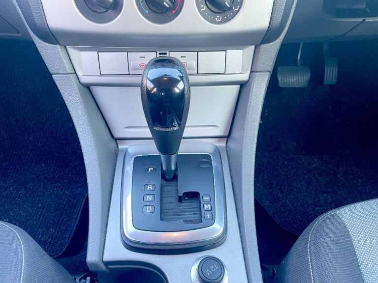 AUTOMATIC FORD FOCUS 1.6 ZETEC TIMING BELT REPLACED LOW MILEAGE RELIABLE RUNNER 