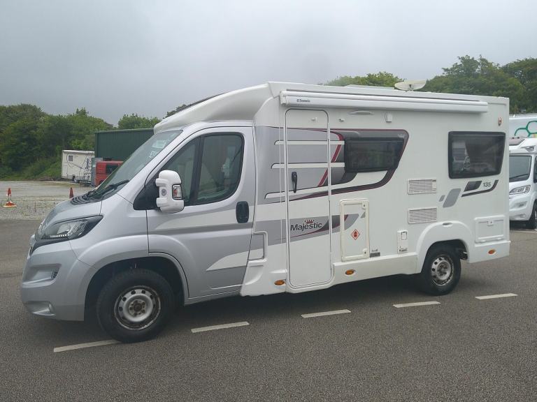Elddis Majestic 135 DIESEL MANUAL 2016/16